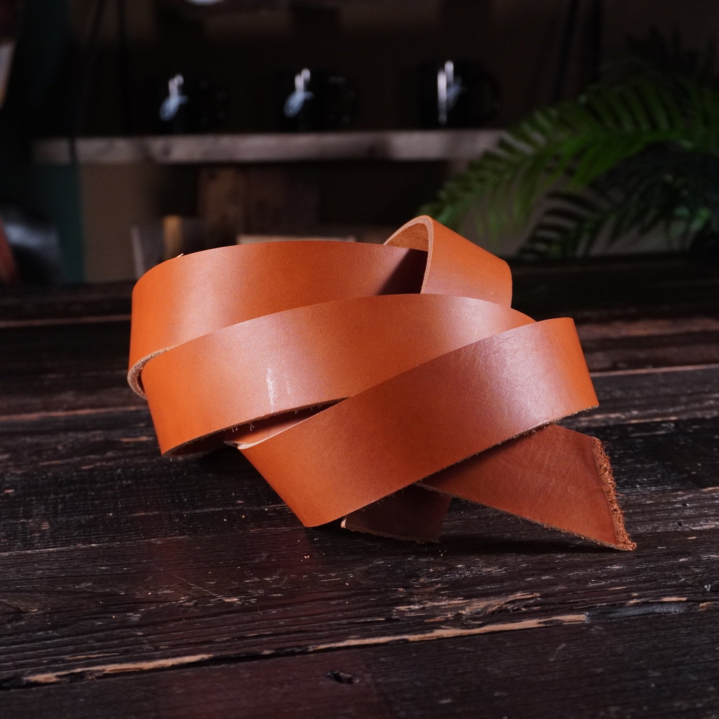 Wickett & Craig - English Bridle Dark Russet 8-9oz CUSTOM STRAP LENGTHS