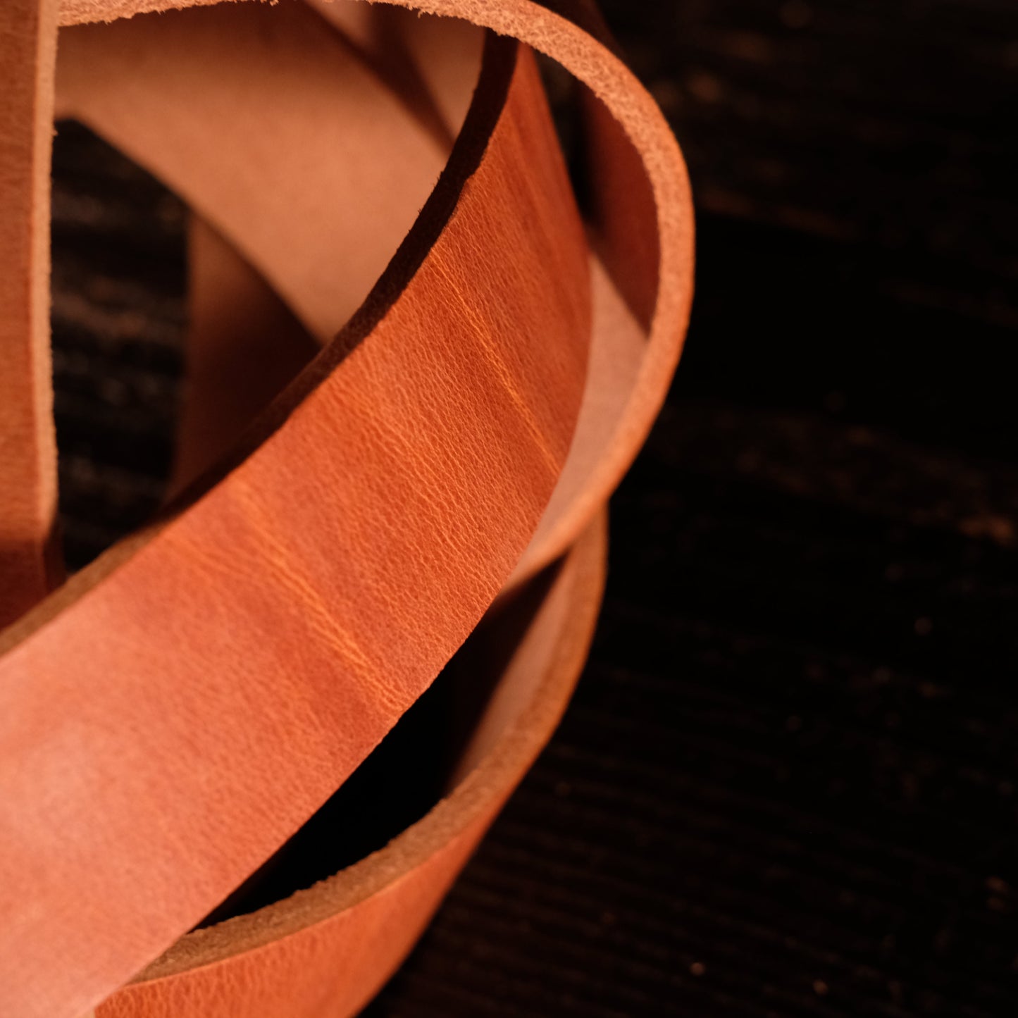Hermann Oak - Old World Harness 9-11oz (Premium) CUSTOM STRAP LENGTHS