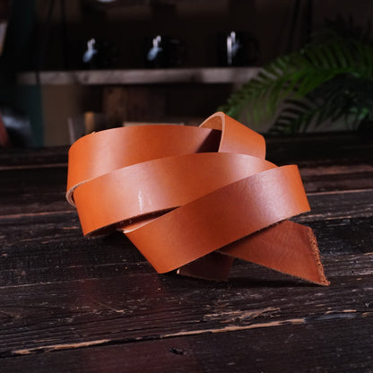 Wickett & Craig - English Bridle Dark Russet 8-9oz CUSTOM STRAP LENGTHS
