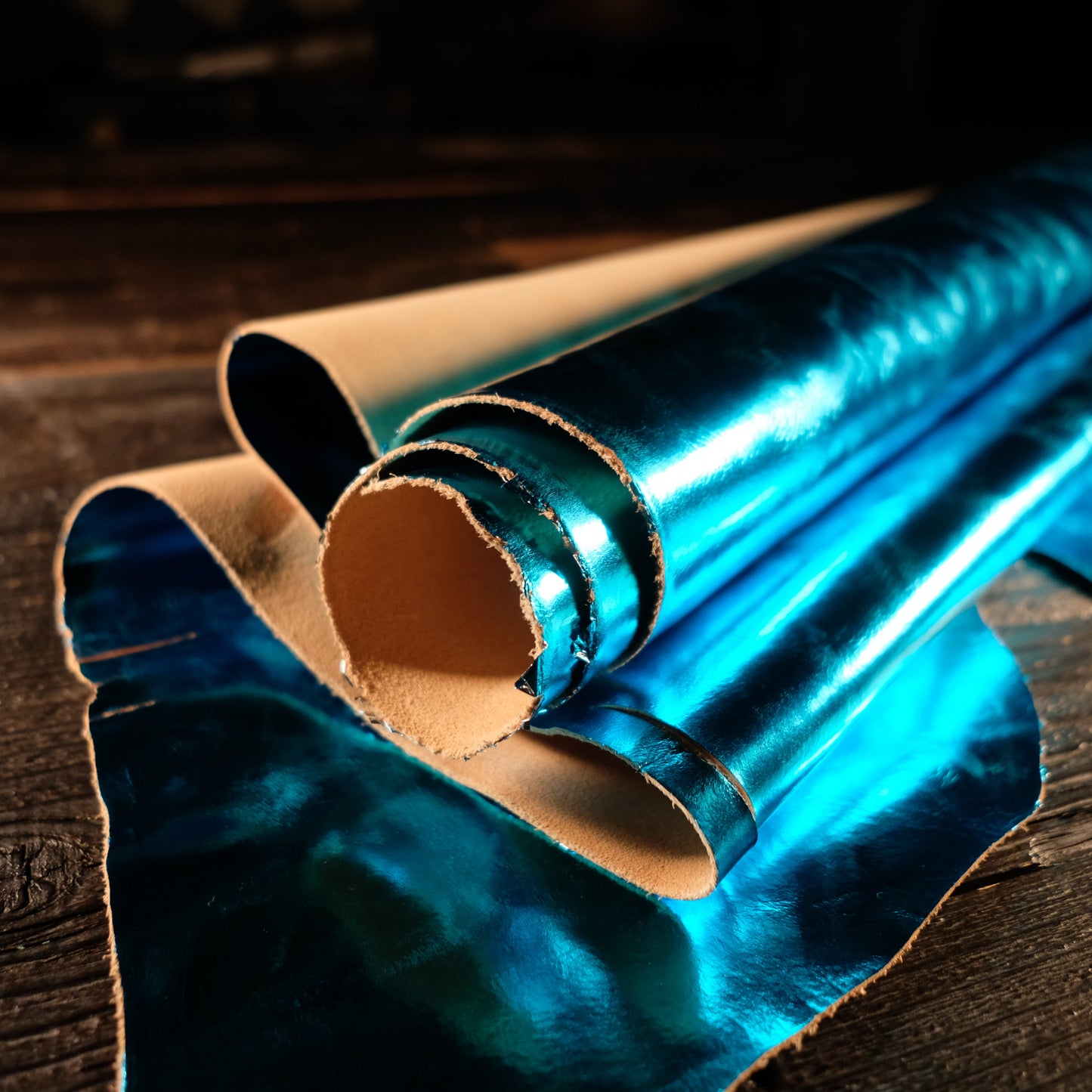 Conceria La Bretagna - Shiny Ice Blue 3-4oz